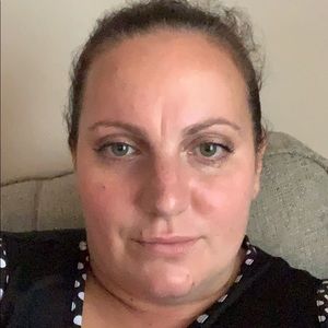 Meet your Posher, Robyn